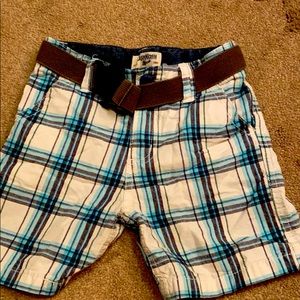 Osh Kosh shorts 4t